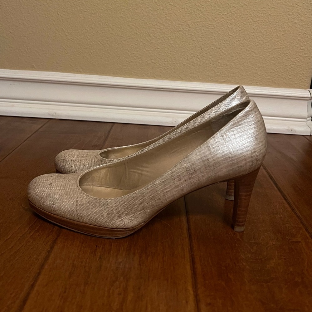 • Stuart Weitzman Heels - Picture 5 of 9